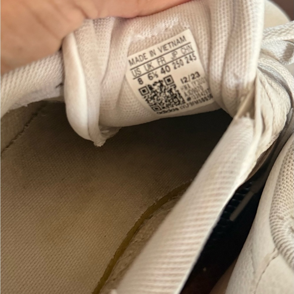 Stylish White Casual Sneakers